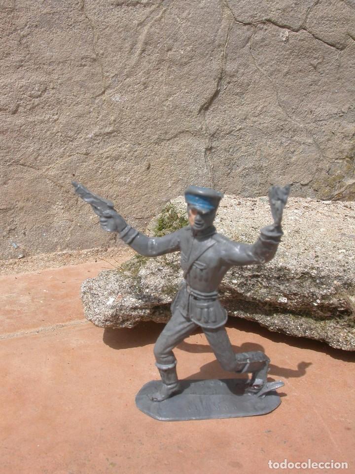 Figuras de goma y PVC: FIGURA COMANSI - Foto 1