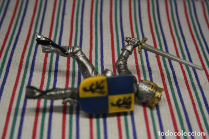 Figuras de goma y PVC: SCHLEICH, CABALLERO MEDIEVAL - Foto 3