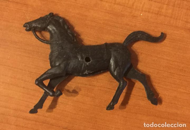 Figuras de goma y PVC: MU&Ntilde;ECO DE PLASTICO, CABALLO. TIPO COMANSI. 4 CM. - Foto 2