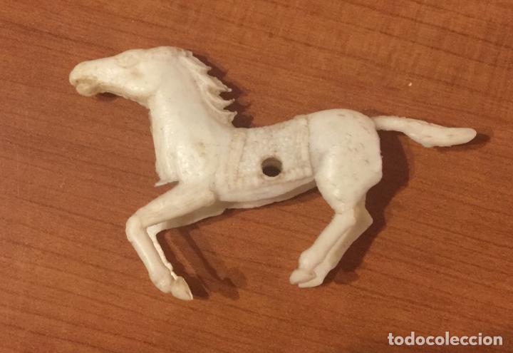 Figuras de goma y PVC: MU&Ntilde;ECO DE PLASTICO, CABALLO. TIPO COMANSI. 4 CM. - Foto 2