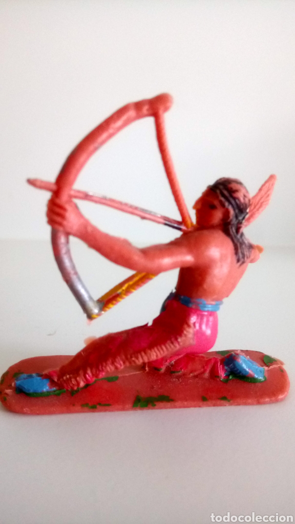 Figuras de goma y PVC: INDIO DE JECSAN. FIGURA DE PL&Aacute;STICO. - Foto 2