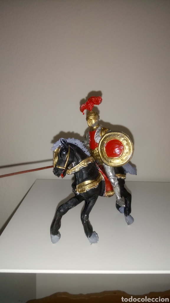 Figuras de goma y PVC: CABALLERO MEDIEVAL A CABALLO. - Foto 2