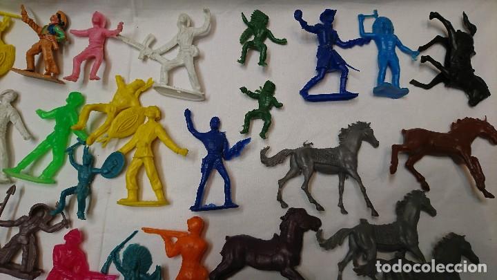 Figuras de goma y PVC: LOTE DE ANTIGUAS FIGURAS COMANSI - Foto 3