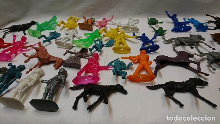 Figuras de goma y PVC: LOTE DE ANTIGUAS FIGURAS COMANSI - Foto 6
