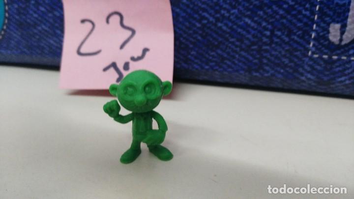 Figuras de goma y PVC: MU&Ntilde;EQUITO DUNKIN  ROMPETECHOS - Foto 2
