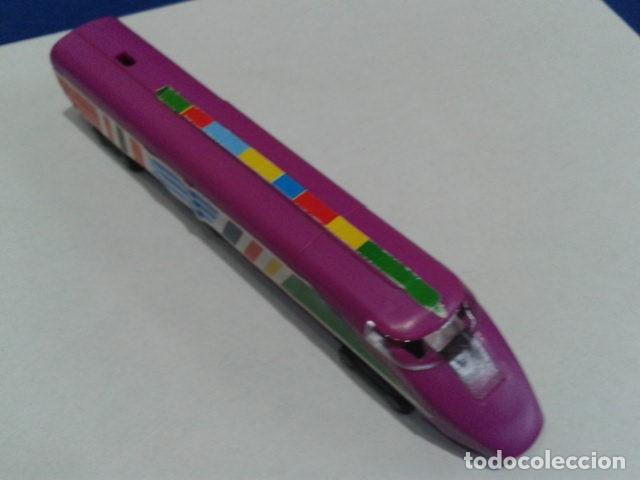 Figuras de goma y PVC: DUNKIN TREN ( MAQUINA  AVE ) - Foto 1