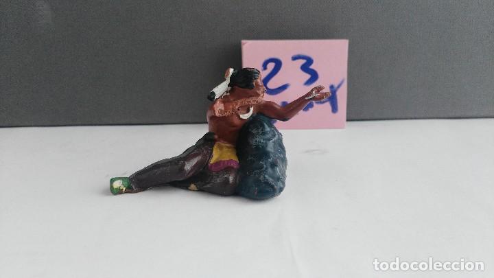 Figuras de goma y PVC: ANTIGUA FIGURA DE INDIO ELASTOLIN - Foto 1