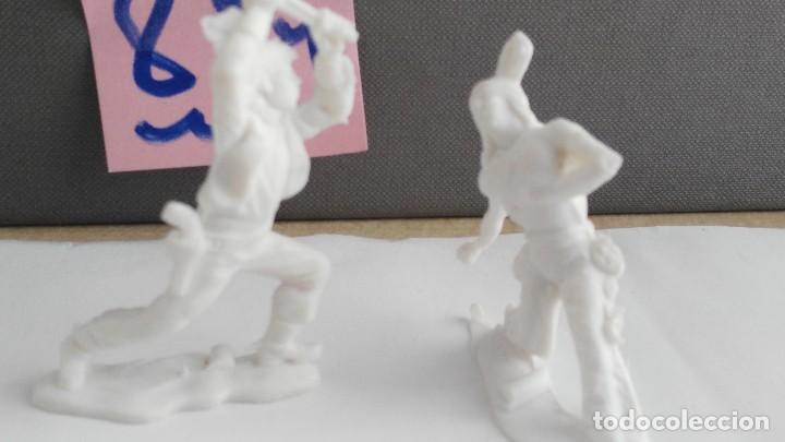 Figuras de goma y PVC: ANTIGUA FIGURA JECSAN  VAQUEROS  Y INDIOS - Foto 2