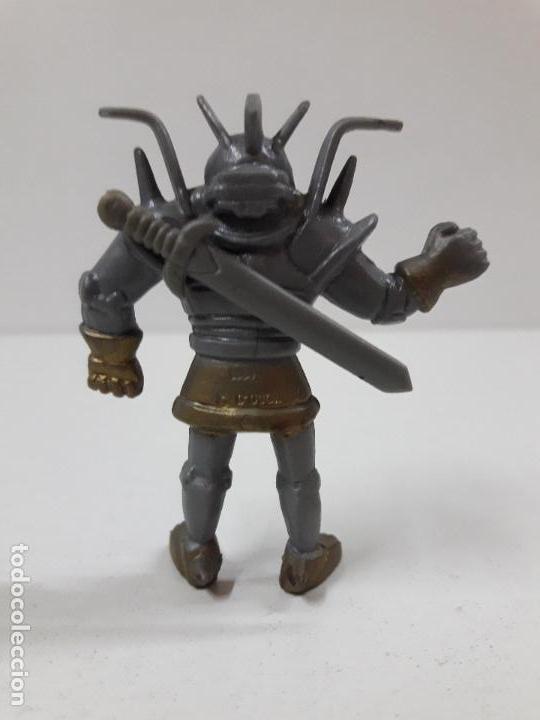 Figuras de goma y PVC: GUERRERO CON ESPADA - Foto 2