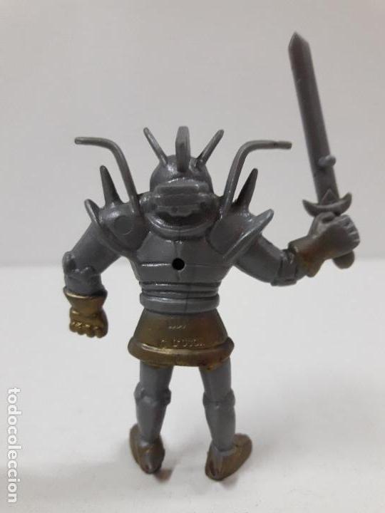 Figuras de goma y PVC: GUERRERO CON ESPADA - Foto 4