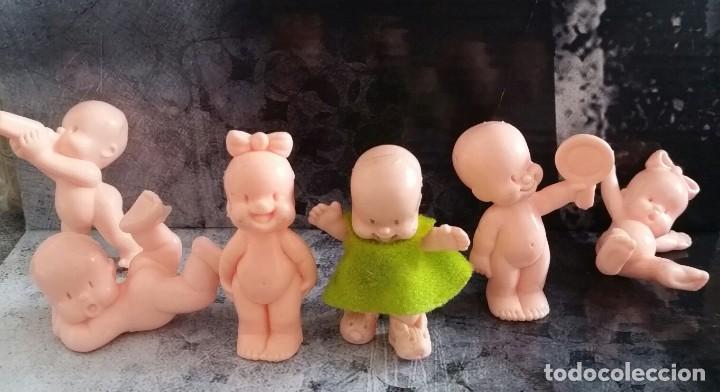 muñecos de bebés