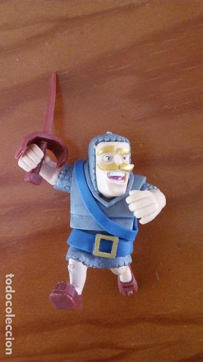 Figuras de goma y PVC: Figura Clash Royale. 9 cms. - Foto 1