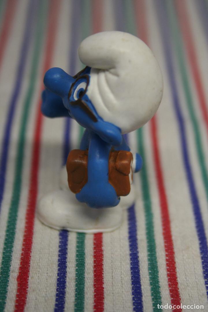 Figuras de goma y PVC: PITUFO FILOSOFO CON LIBRO DE SCHLEICH - Foto 5