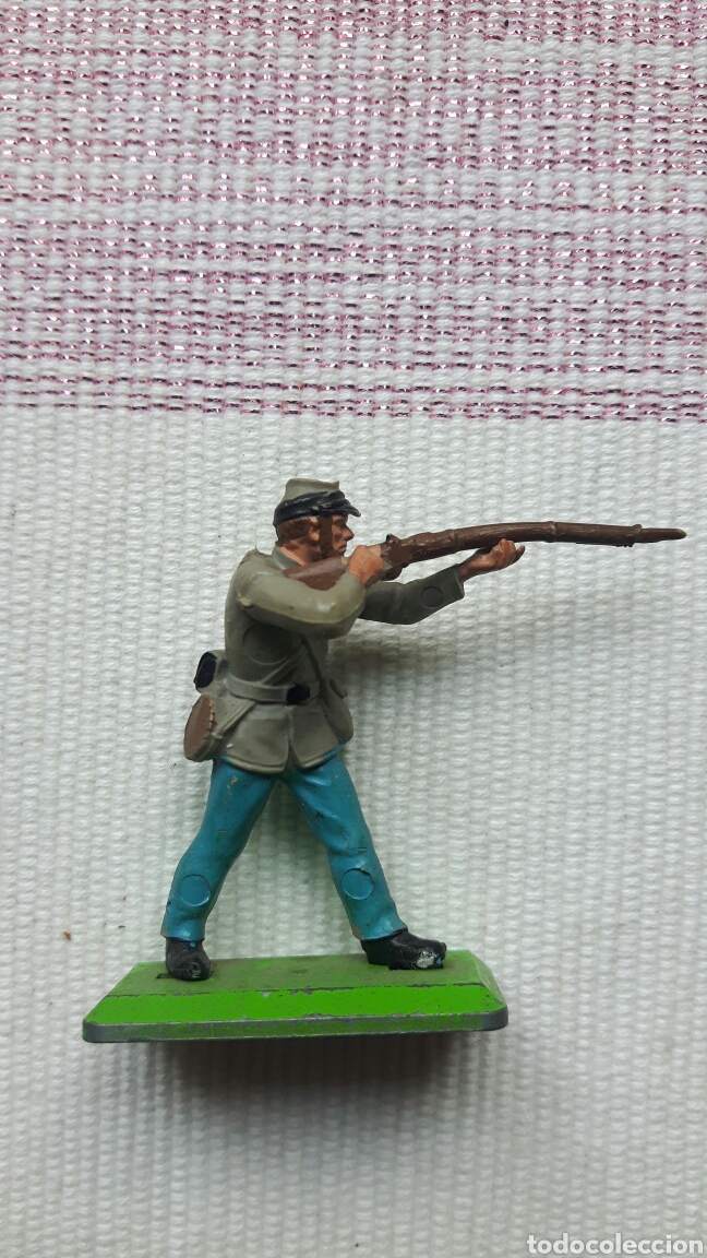 Figuras de goma y PVC: Lote 6 Britains - Foto 4