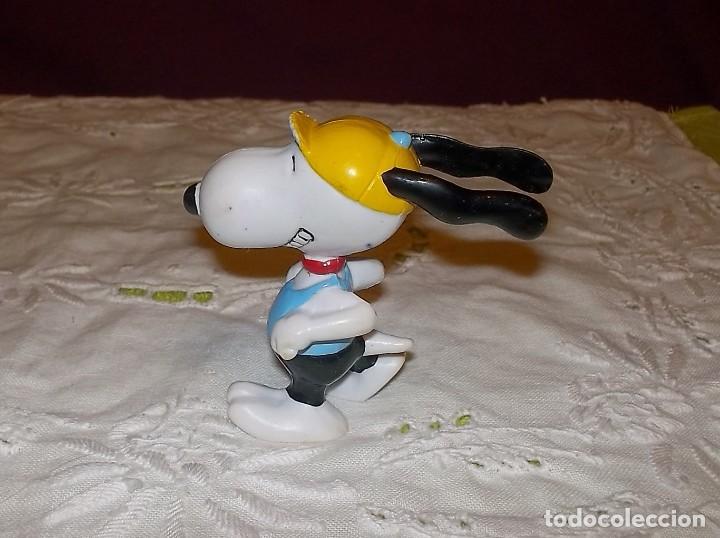 Figuras de goma y PVC: mu&ntilde;eco snoopy - Foto 3