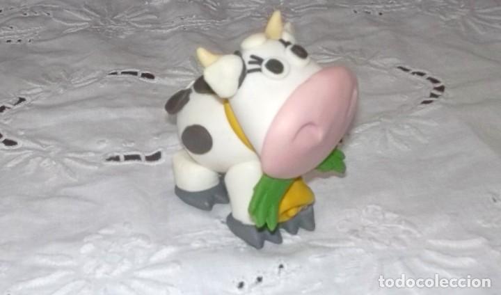 Figuras de goma y PVC: MU&Ntilde;ECO VACA GOMA-PVC - Foto 3