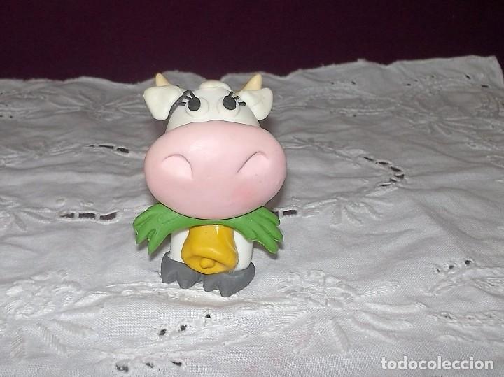 Figuras de goma y PVC: MU&Ntilde;ECO VACA GOMA-PVC - Foto 4