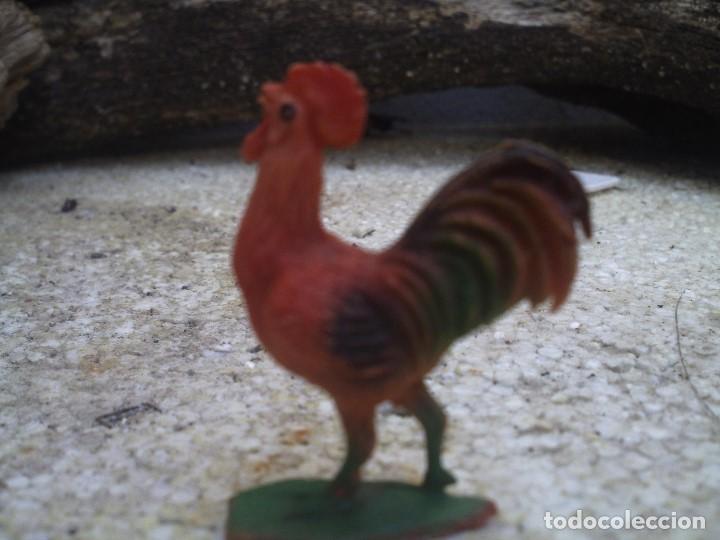 Figuras de goma y PVC: gallo rojo de pech - Foto 2