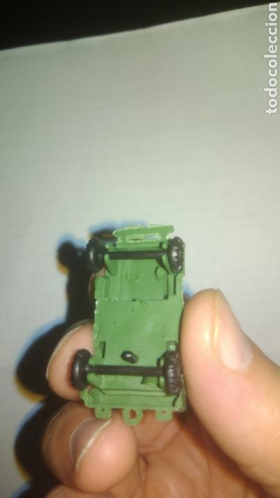 Figuras de goma y PVC: MONTAPLEX. Jeep. - Foto 2