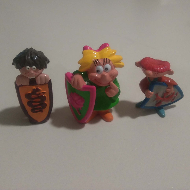 Figuras de Borracha e PVC: funny castle kinder castillo medieval mu&ntilde;ecos figuras escudos figuritas escuderos monobloc mu&ntilde;eco
