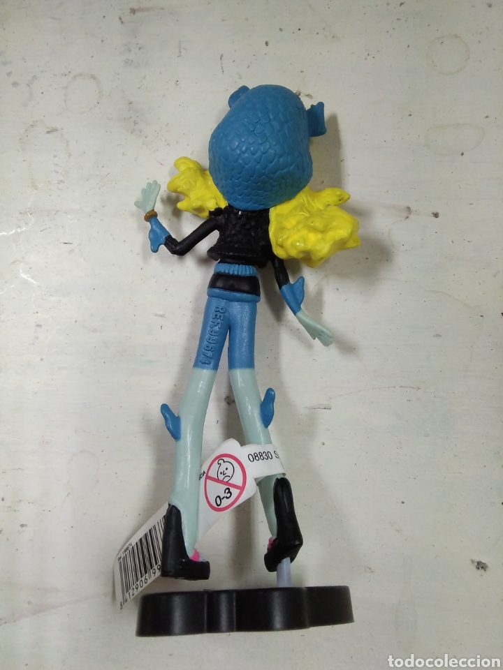 Figuras de goma y PVC: MONSTER HIGH PVC COMUNI&Oacute;N MATEL 2012 - Foto 3