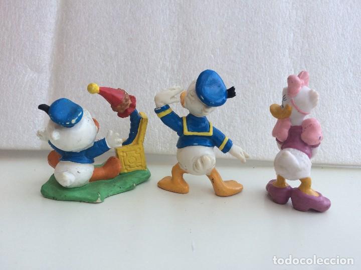 Figuras de goma y PVC: BULLYLAND - Donald, Daisy y sobrino - Foto 2