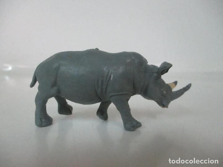 Figuras de Goma y PVC: Rinoceronte - Figura de Plástico - Zoo - Marca Comansi - Años 60 - Foto 3 - 128303991