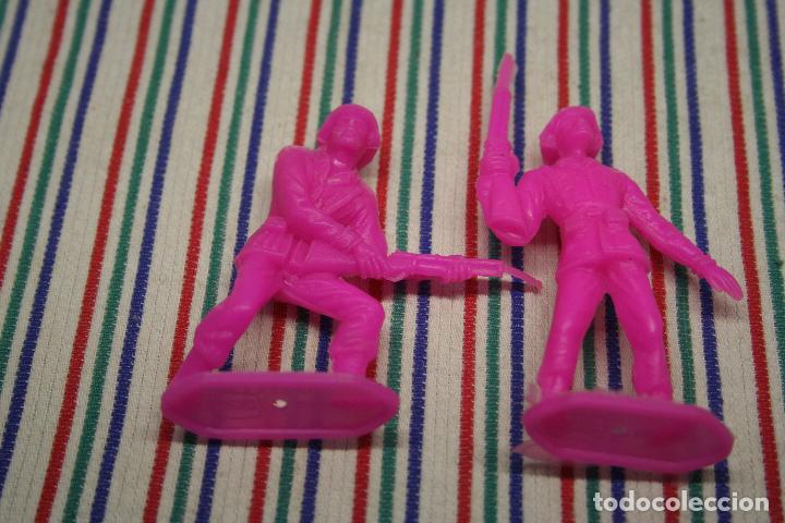Figuras de goma y PVC: 2 SOLDADOS ESPA&Ntilde;OLES COMANSI - Foto 2