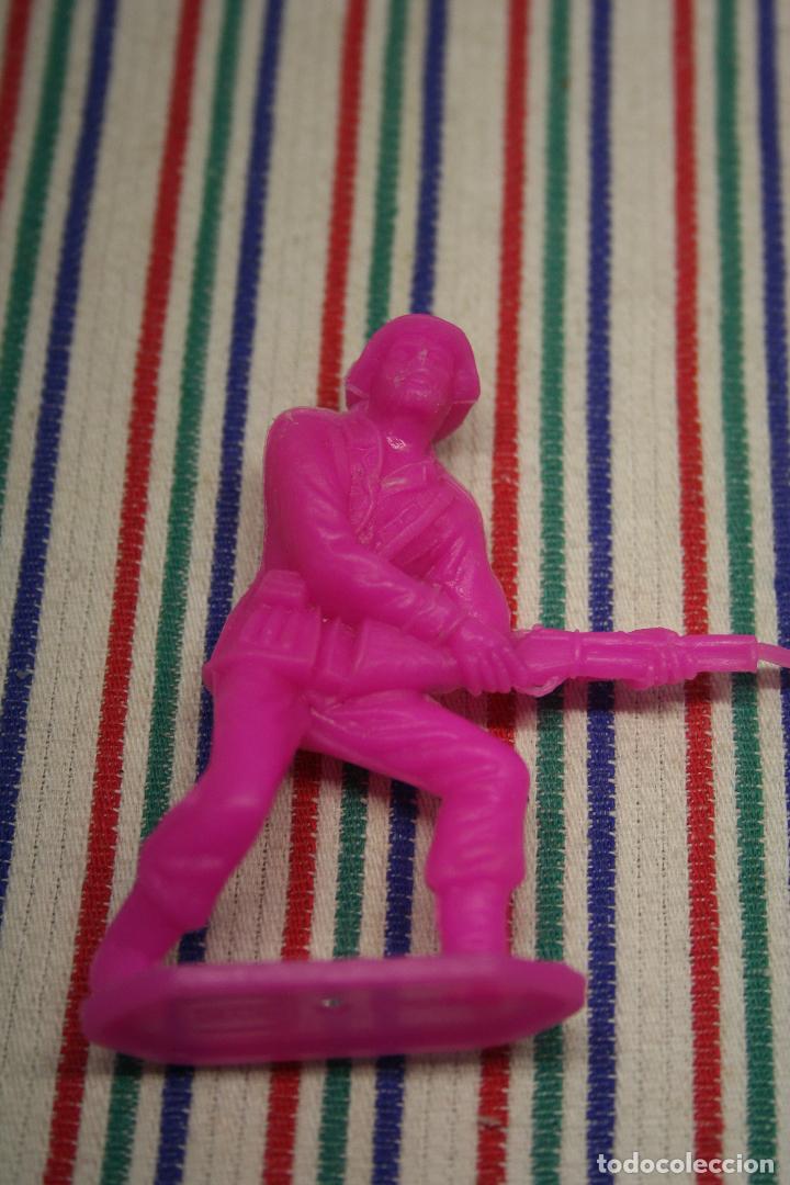 Figuras de goma y PVC: 2 SOLDADOS ESPA&Ntilde;OLES COMANSI - Foto 5