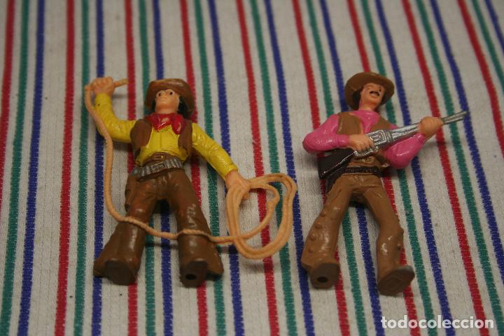 Figuras de goma y PVC: VAQUEROS COMANSI - Foto 2