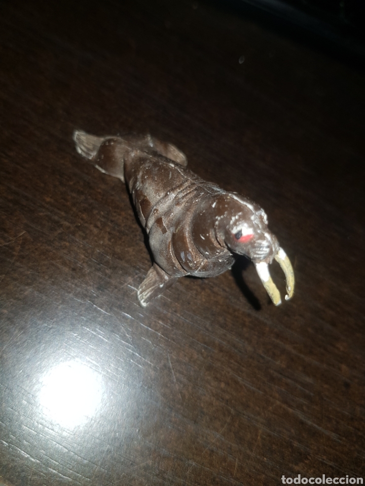Gummi- und PVC-Figuren: Le&oacute;n marino goma pech