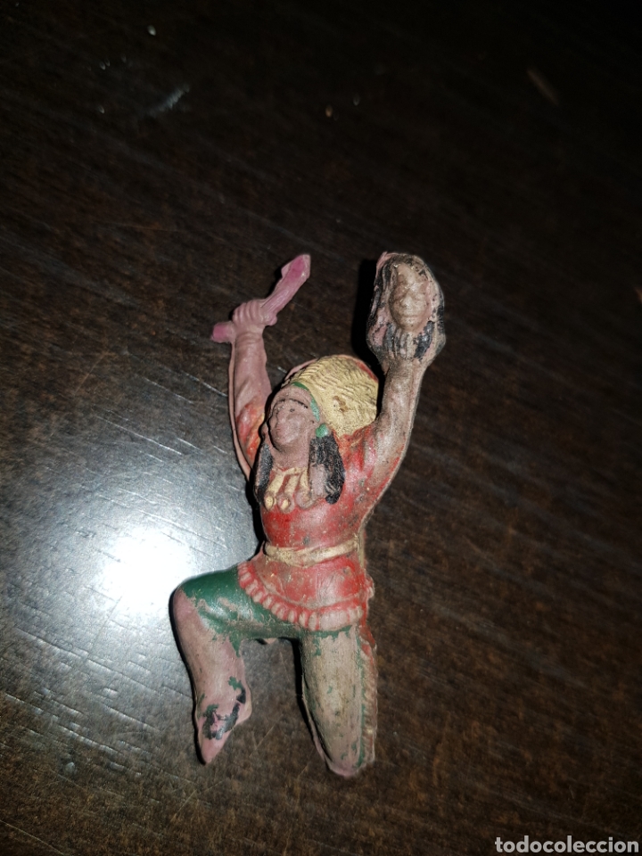Figuras de goma y PVC: Indio de goma - Foto 1