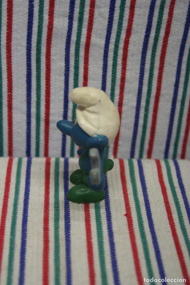 Figuras de goma y PVC: PITUFO MECANICO DE SCHLEICH - Foto 4
