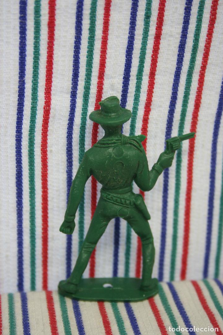 Figuras de goma y PVC: VAQUERO CON REVOLVER COMANSI - Foto 3