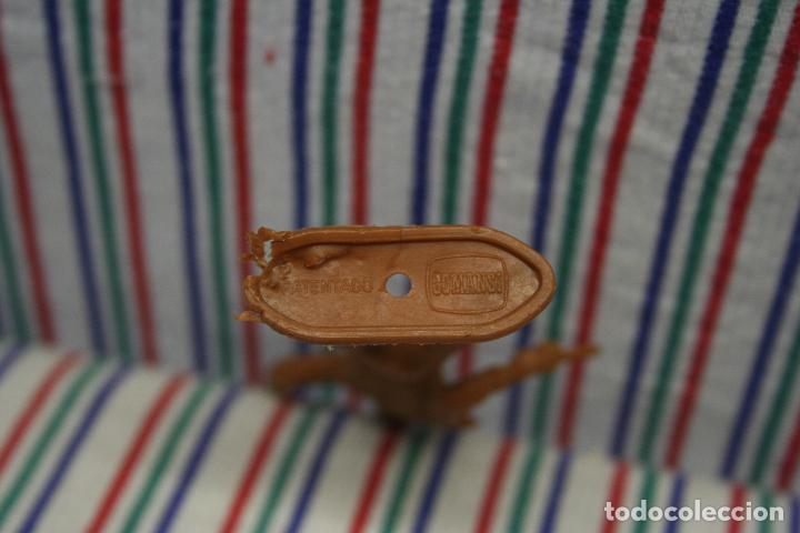 Figuras de goma y PVC: VAQUERO CON REVOLVER COMANSI - Foto 5