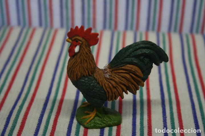 Figuras de goma y PVC: GALLO DE SCHLEICH - Foto 2