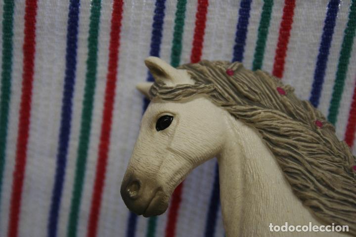 Figuras de goma y PVC: CABALLO HOLSTEINER DE SCHLEICH - Foto 6