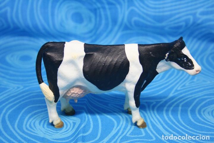 Figuras de goma y PVC: VACA DE SCHLEICH, DESCATALOGADO - Foto 1