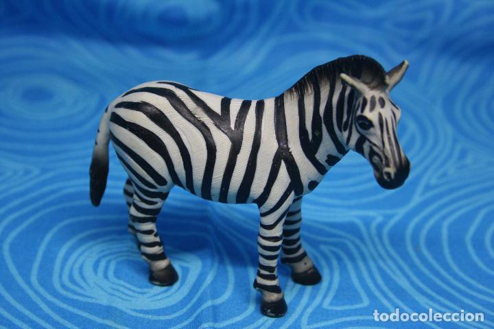 Figuras de goma y PVC: CEBRA DE SCHLEICH, DESCATALOGADA - Foto 2