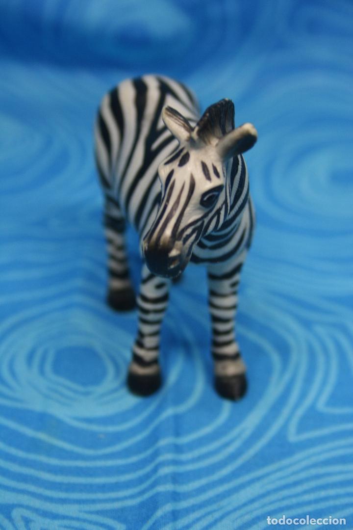 Figuras de goma y PVC: CEBRA DE SCHLEICH, DESCATALOGADA - Foto 4