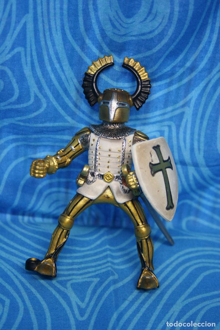 Figuras de goma y PVC: CABALLERO TEUTON DE SCHLEICH - Foto 2