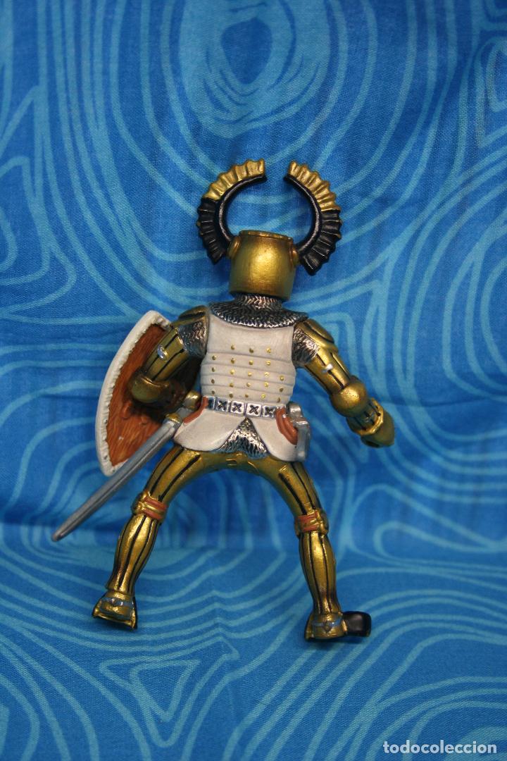 Figuras de goma y PVC: CABALLERO TEUTON DE SCHLEICH - Foto 3