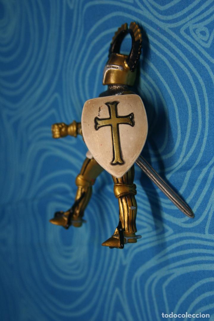 Figuras de goma y PVC: CABALLERO TEUTON DE SCHLEICH - Foto 4