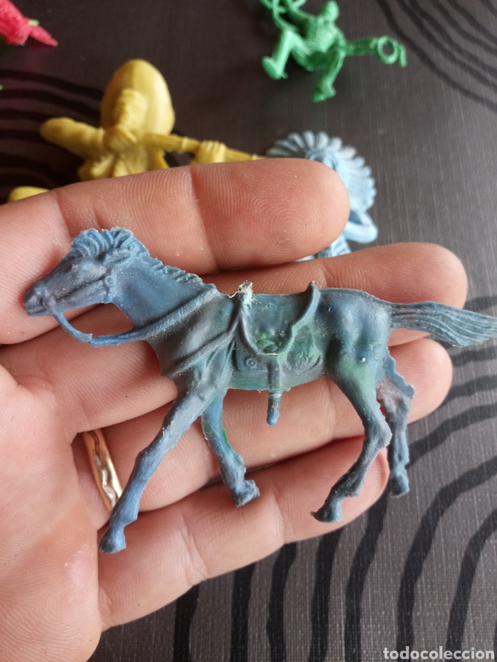 Figuras de goma y PVC: LOTE OESTE VAQUEROS INDIOS Y CABALLOS,MAYOR&Iacute;A COMANSI - Foto 10