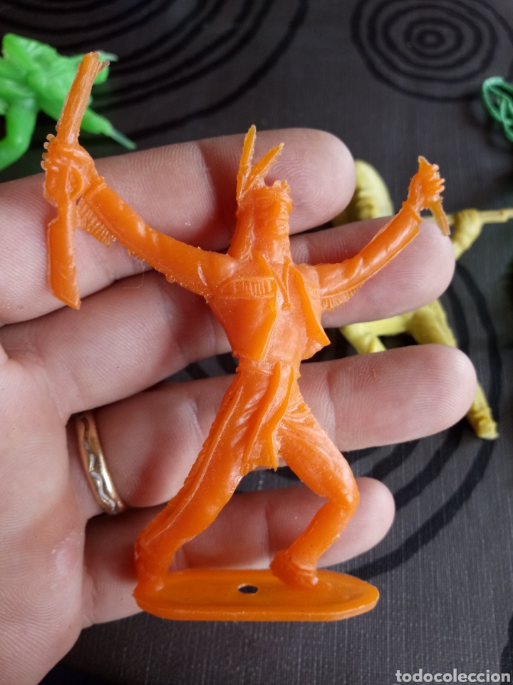 Figuras de goma y PVC: LOTE OESTE VAQUEROS INDIOS Y CABALLOS,MAYOR&Iacute;A COMANSI - Foto 11
