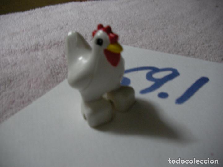 Rubber and PVC Figures: FIGURA DE GOMA O PVC GALLINA LEGO - ENVIO INCLUIDO A ESPA&Ntilde;A