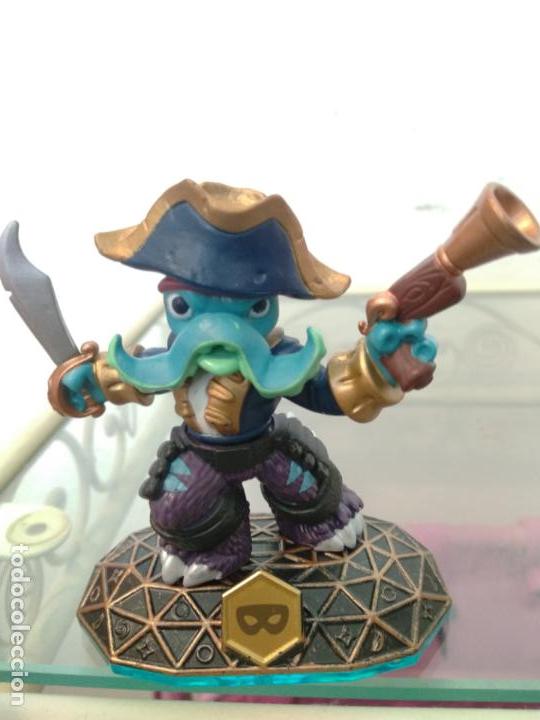 Figuras de goma y PVC: FIGURA SKYLANDER - Foto 1