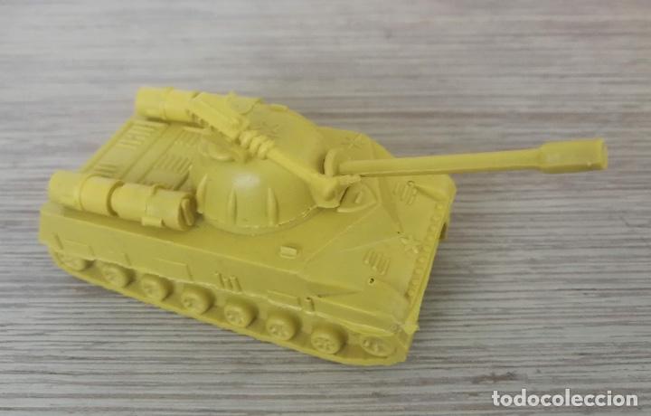 Figuras de goma y PVC: ANTIGUO TANQUE MONTAPLEX - STALIN TANK - - Foto 2