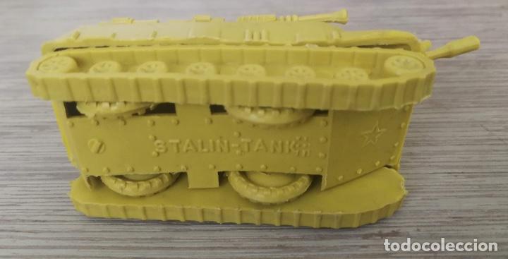 Figuras de goma y PVC: ANTIGUO TANQUE MONTAPLEX - STALIN TANK - - Foto 3