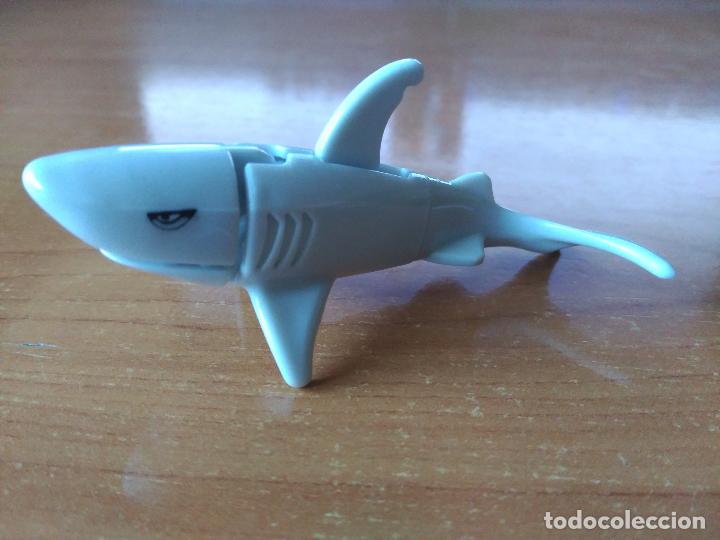 Figuras de Goma Kinder: kinder  tiburon - natoons